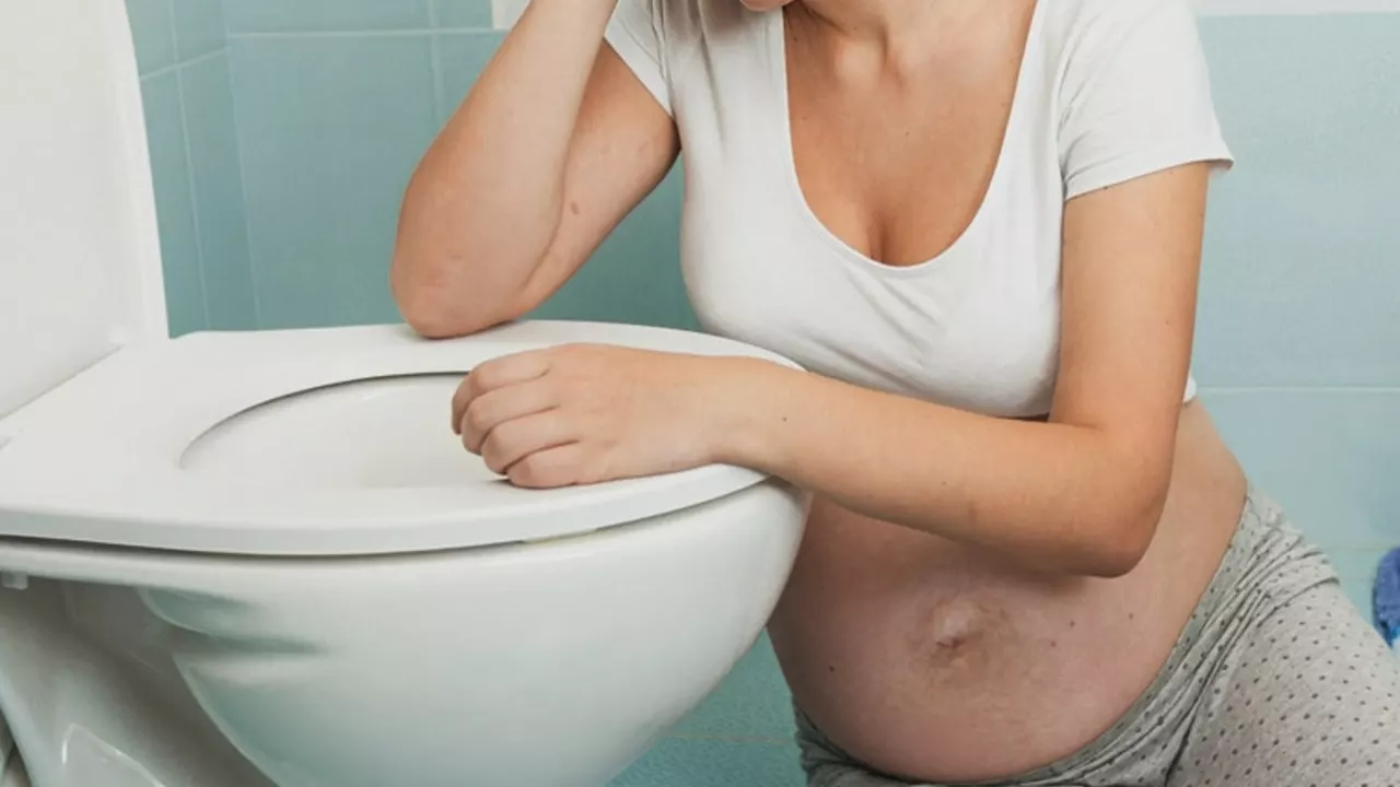 The role of essential oils in reducing vomiting during pregnancy